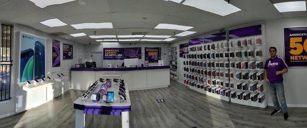 Awesome selection of handsets and accessories!