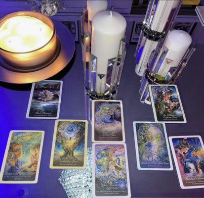 We Do Tarot Card Readings