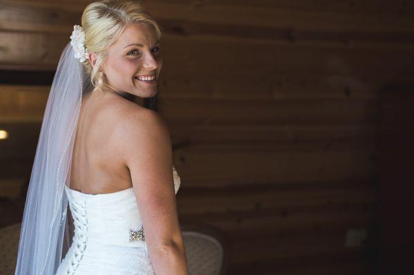 Macy was a stunning bride! - Fargo, ND Wedding Photography