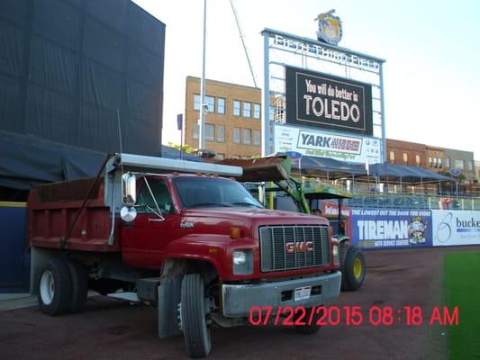 Scott Snyder Dump Truck Service