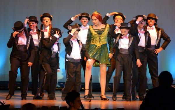 Fiona and the tap dancing rats in Shrek the Musical