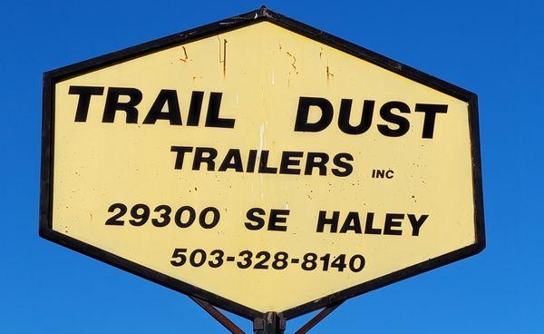 Trail Dust Trailers - Home of the American Landmaster UTV's