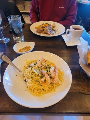 Linguine Shrimp Scampi