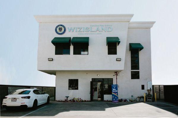 위즈아일랜드 엘에이 본점 전경

Wiz Island LA main branch