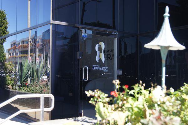 Main Entrance to Beverly Hill Brain & Body Center