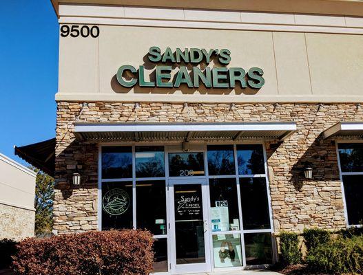 Sandys Cleaners