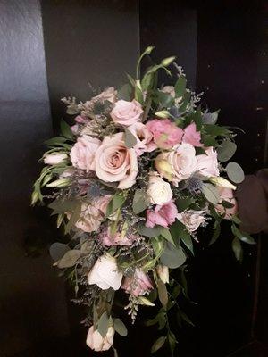 A simple but elegant Bridal Bouquet.