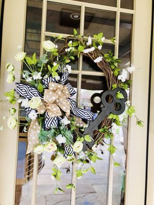 Custom wreath made by Janet!  I sent a picture of the wreath I liked &this is what she created! She is so talented and loves custom orders.