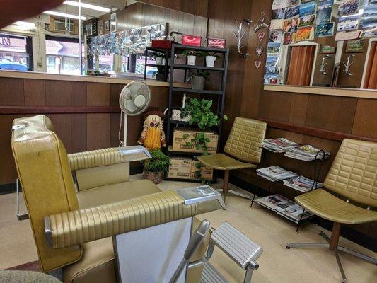 She has a vintage feel in her barbershop. It adds to the charm.