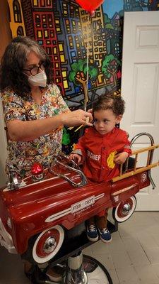 #KidsHaircut #firetruck