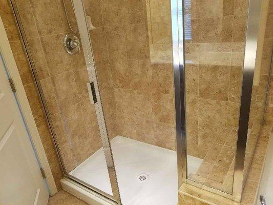 Glass shower calcium removal