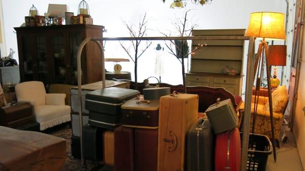 Tons of vintage props. Rent them by the day or use them for free when you rent the studio.