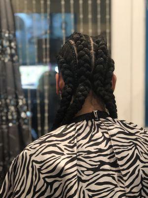 Cornrow style