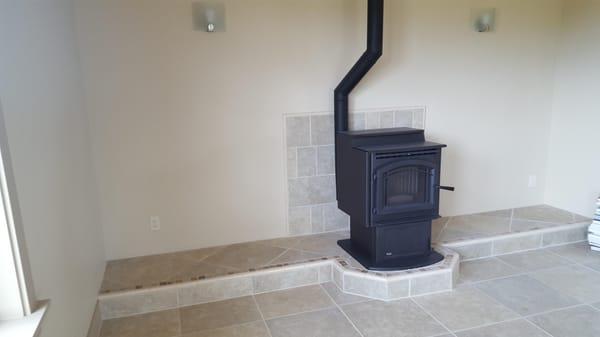 Some detail tile work in middleton ID. We tiled the entire house including 2 bathrooms and the countertop backsplashes.