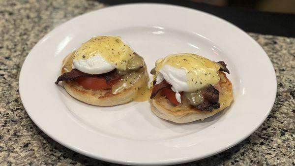 Jalapeño Bacon Eggs Benedict