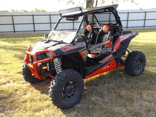 Custom Polaris RZR XP 1000