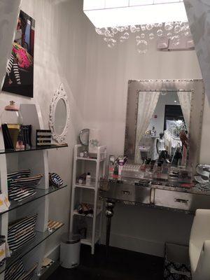 Make Up Booth