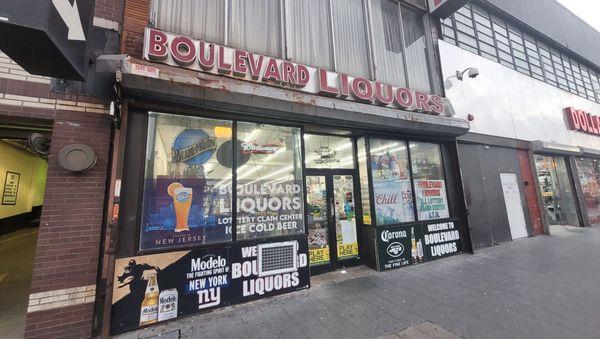 Boulevard Liquors