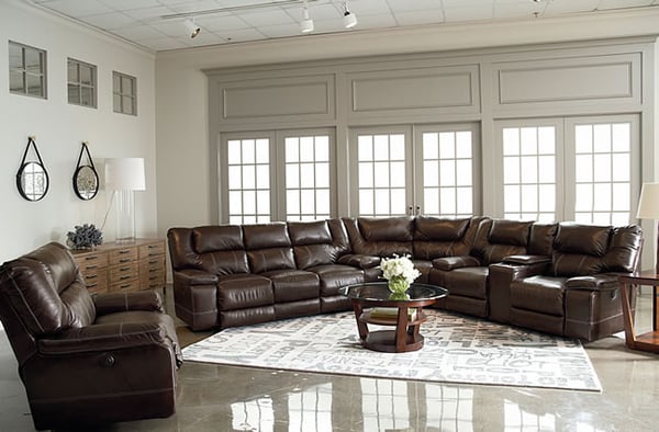 Lane Reclining Sofas and Chairs