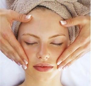 Christmas Retreat- Massage and facial for just $99 (reg. $130).  Schedule today!