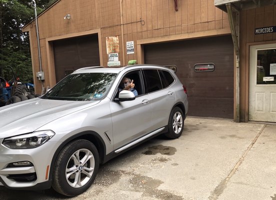 Satisfied customer in her BMW X3