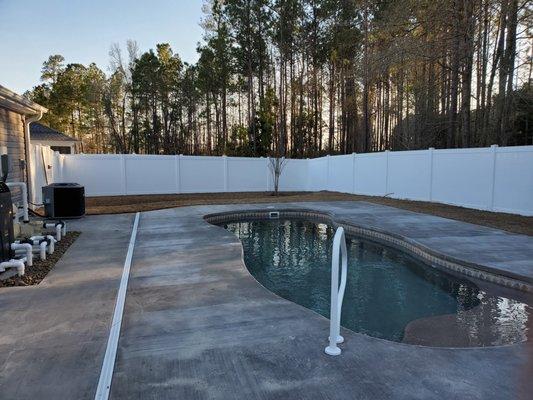 Pools & Palms Installed by L & L