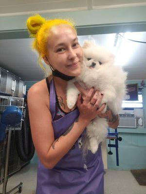 Zeisja has been grooming at Su Lin Kennels since 2017!  She loves grooming!!!!