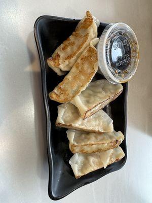 Pot stickers