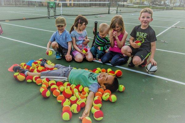 Summer Kids 2017 Camp Tennis in Cleveland, Beachwood Ohio. Cleveland Tennis. Beachwood Tennis.