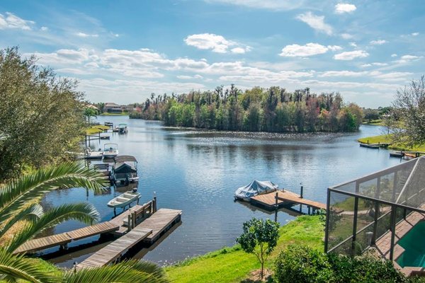 Scenic lake in Carrollwood