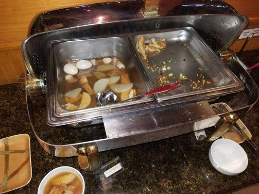 Oden (on the left) and dumplings (on the right)