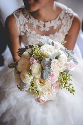 Bridal Bouquet | Simply Sunshine Events | NYC Wedding | NJ Wedding | Wedding Planner | Blush Bouquet | Dreamlife Photography