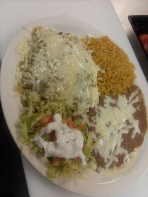 Enchiladas  steak  salsa green