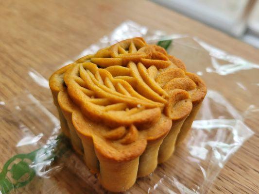 Matcha Mooncake