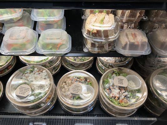 Grab and Go Salads ...