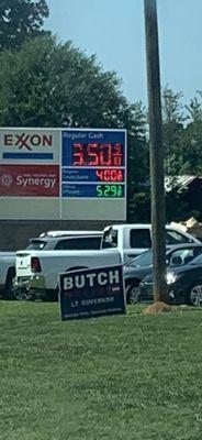 The Gas price sign says 3.50 a gallon and they are charging 3.90 per gallon