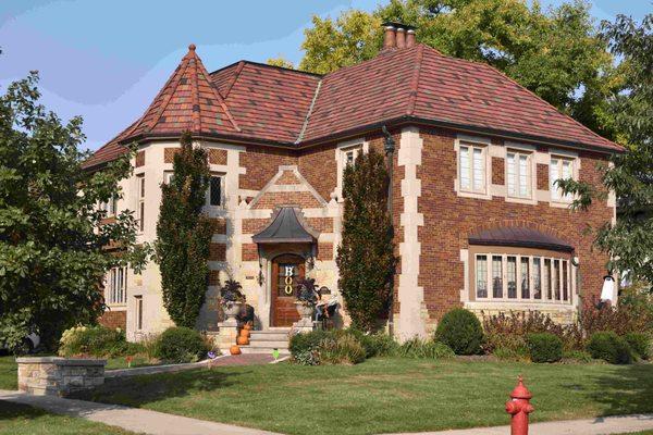 Luxury Homes For Sale in Oak Park