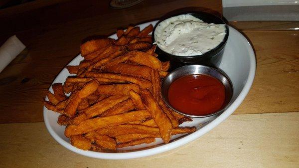 Sweet potato fries with goat cheese fondue