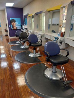 Inside salon on sw military dr