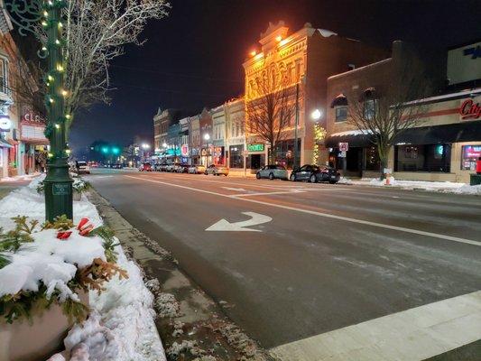 Looking North on Main St. in Downtown Bowling Green