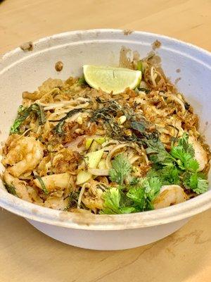 48. chicken pad thai