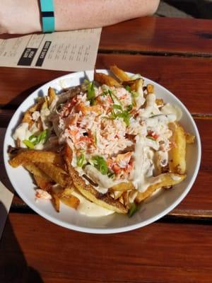 Happy hour king crab poutine - the sauce on this was amazing!!