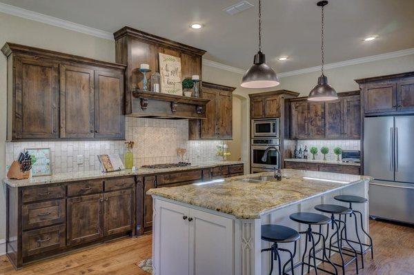 kitchen remodeling counter-tops and cabinets