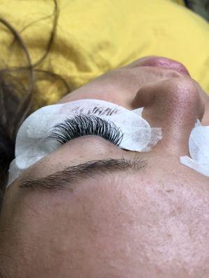 Volume lashes