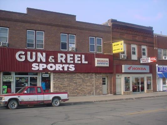 Gun & Reel Sports