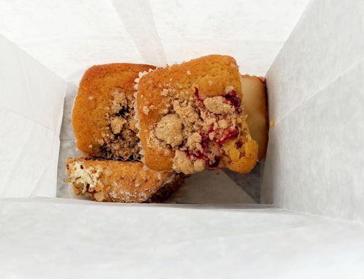 Tea Cakes (Cranberry, Blueberry & Original [Buttermilk] flavors) & cannoli to go. The Cranberry didn't make it out of the parking lot, lol!