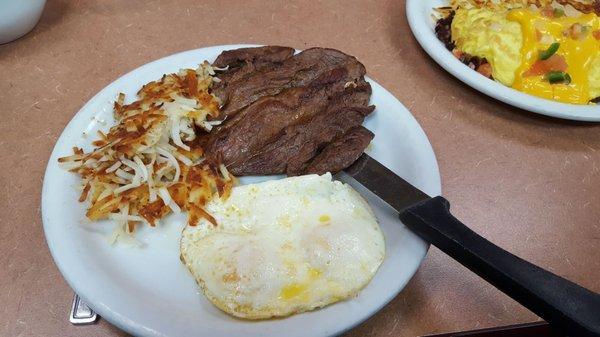 Breakfast steak and eggs $11.99