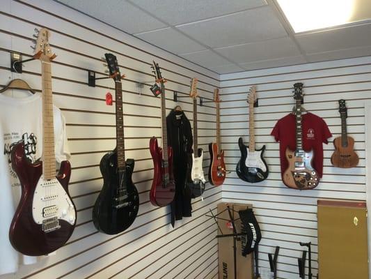 Guitars from $100 to $1200