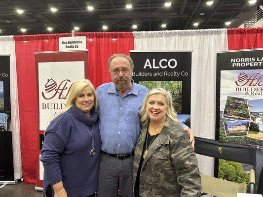 Jack Lynch, Cindy Hill and Tracy Lobertini