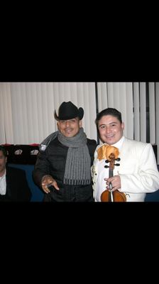 Espinoza Paz en la boom night club